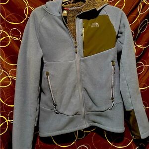 North Face men’s small coat/ jacket